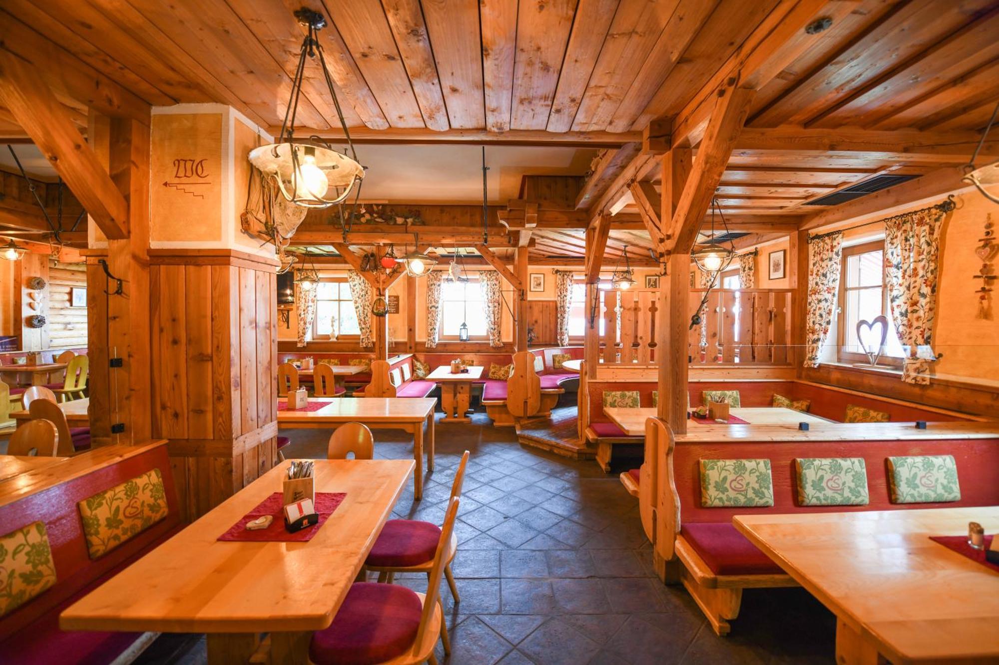 Sauschneideralm Hotel Faningberg Exterior photo